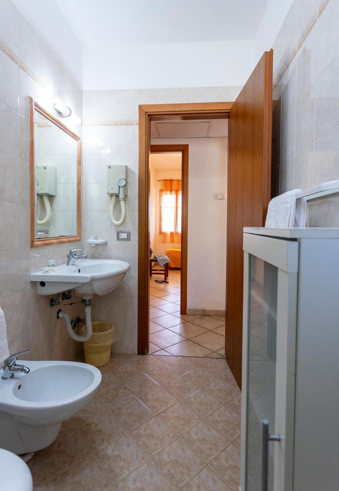 Residenza Marinella Aparthotel Zambrone Exterior photo