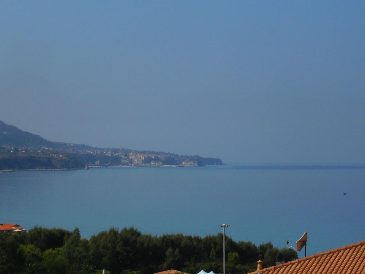 Residenza Marinella Aparthotel Zambrone Exterior photo